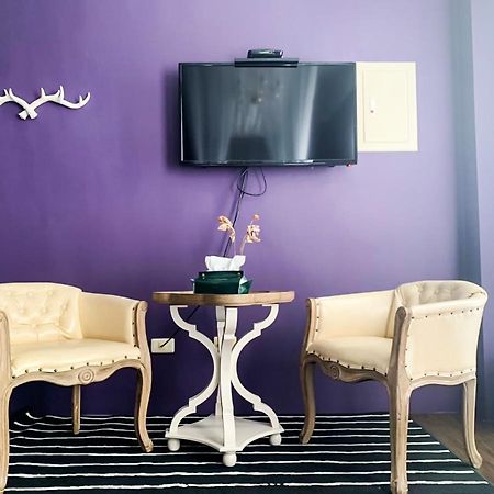 Light Luxury Apartment Apartment T'ai-tung Exteriör bild